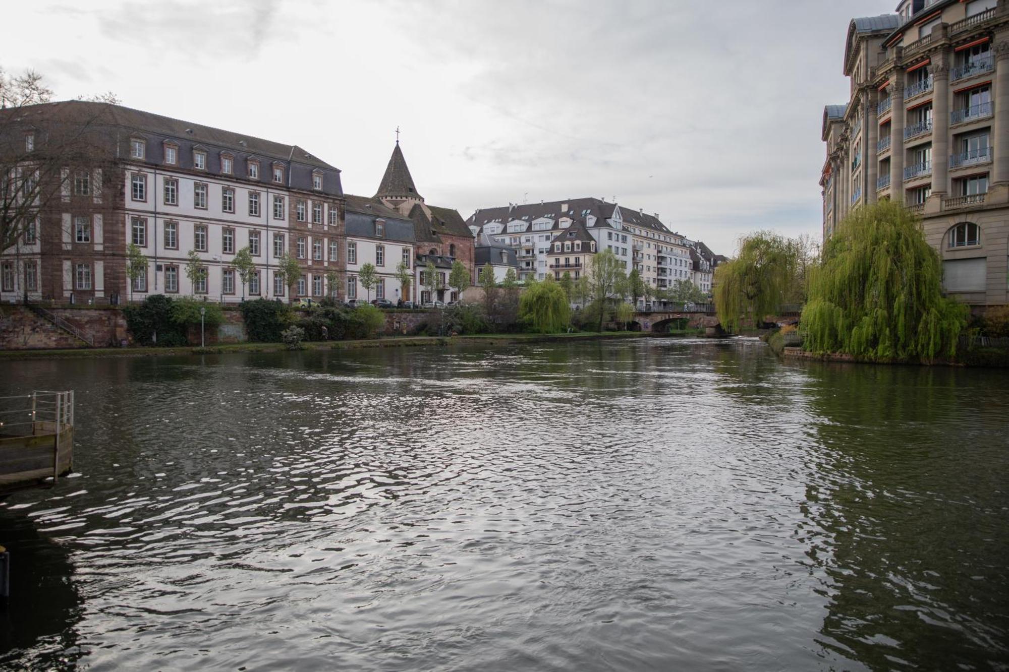 Appartement Moderne Au Centre Ville Strasbourg Exteriör bild