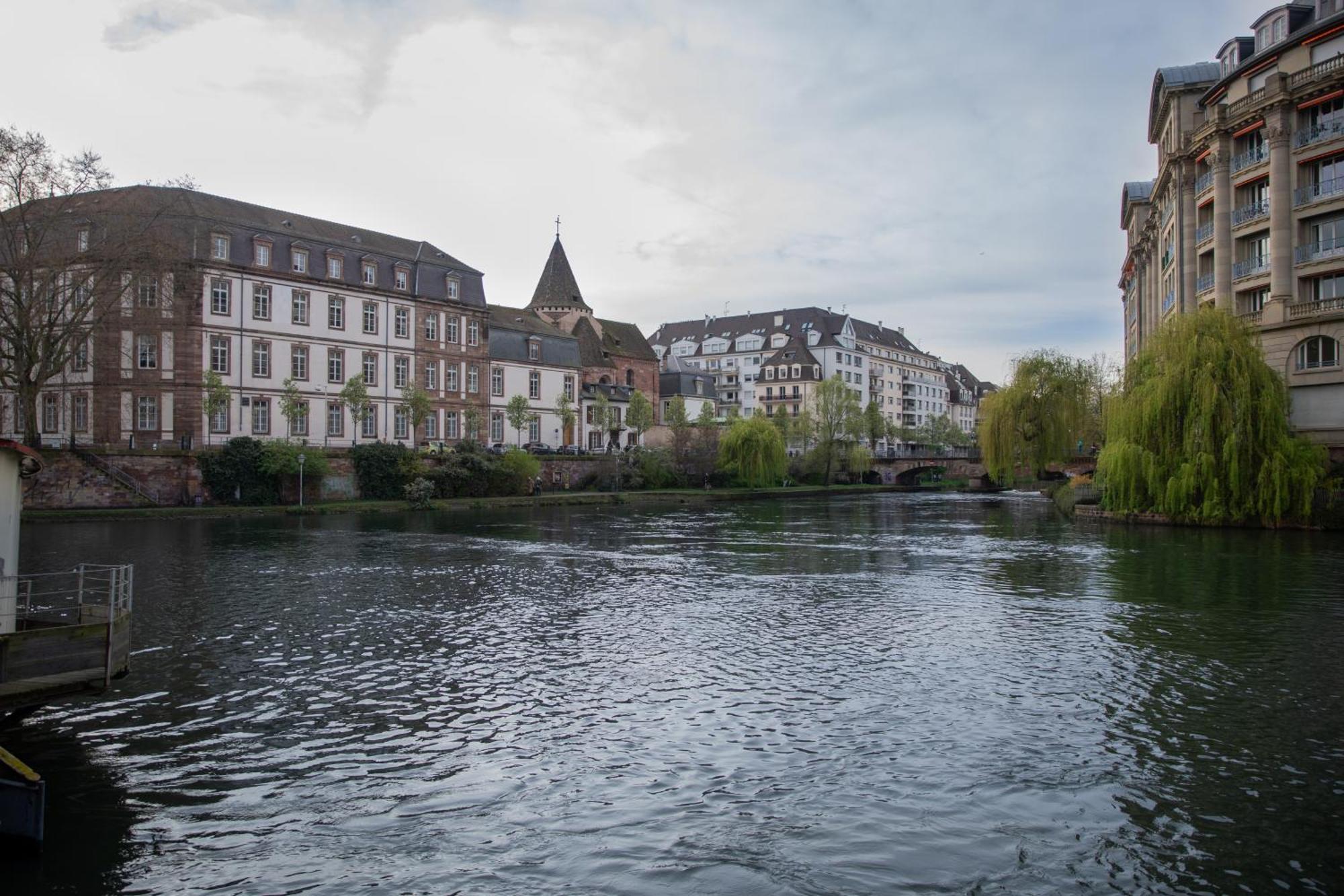 Appartement Moderne Au Centre Ville Strasbourg Exteriör bild